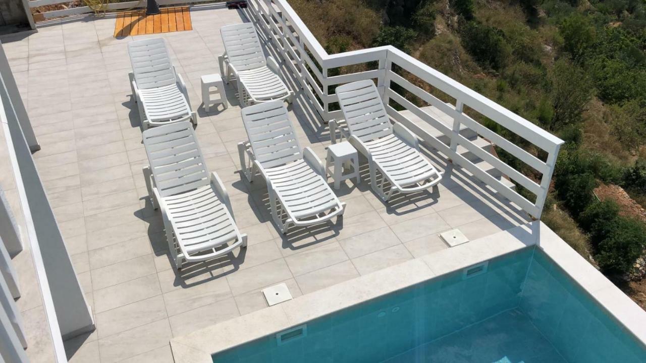 Elona Apartments Celina Εξωτερικό φωτογραφία